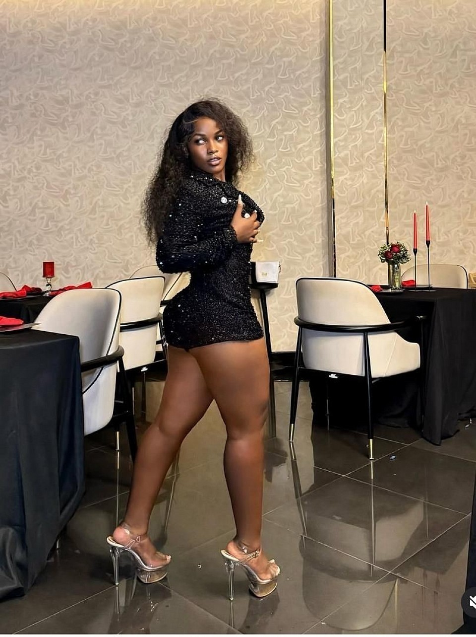 Massage therapist in Phuket providing in-room service close to Kata Beach hotels