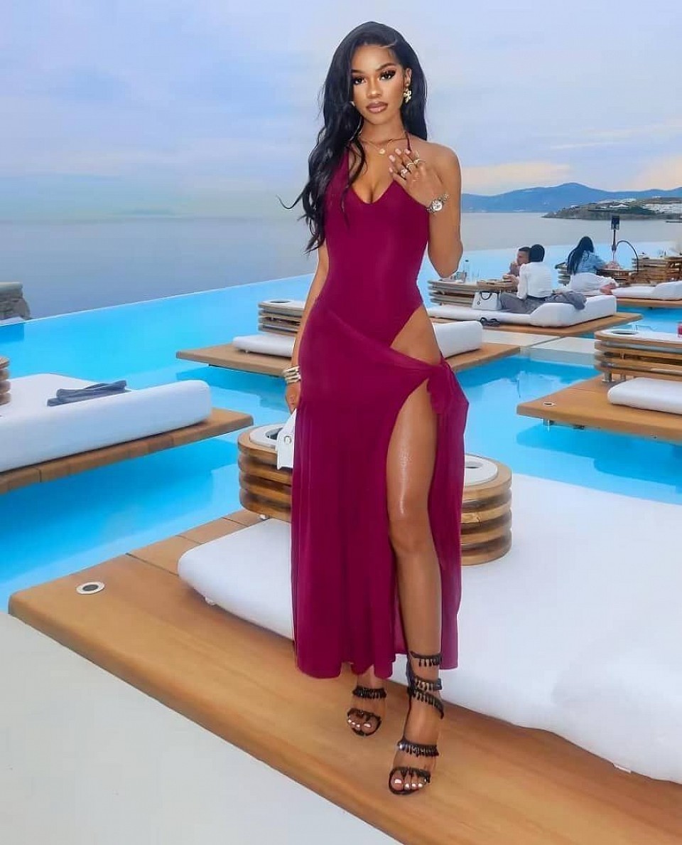 Mobile massage therapist in Phuket serving Hilton Garden Inn Bang Tao hotel guests